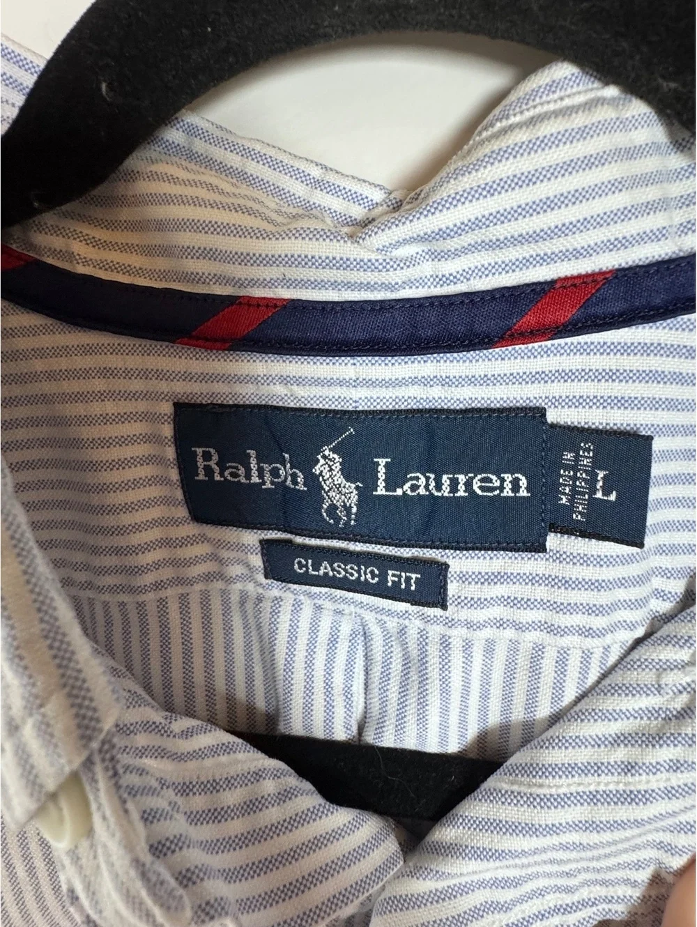 Ralph Lauren Men's Blue and White Striped Classic Fit Button-Up Shirt Size Large